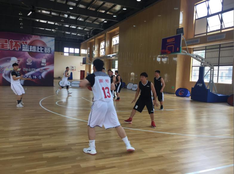 上海市社區(qū)<a href=http://www.anhaohn.com target=_blank class=infotextkey>健身</a>俱樂部