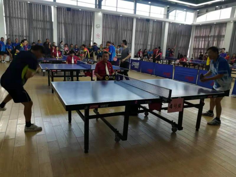 上海市社區(qū)<a href=http://www.anhaohn.com target=_blank class=infotextkey>健身</a>俱樂部 上海市社區(qū)<a href=http://www.anhaohn.com target=_blank class=infotextkey>健身</a>俱樂部