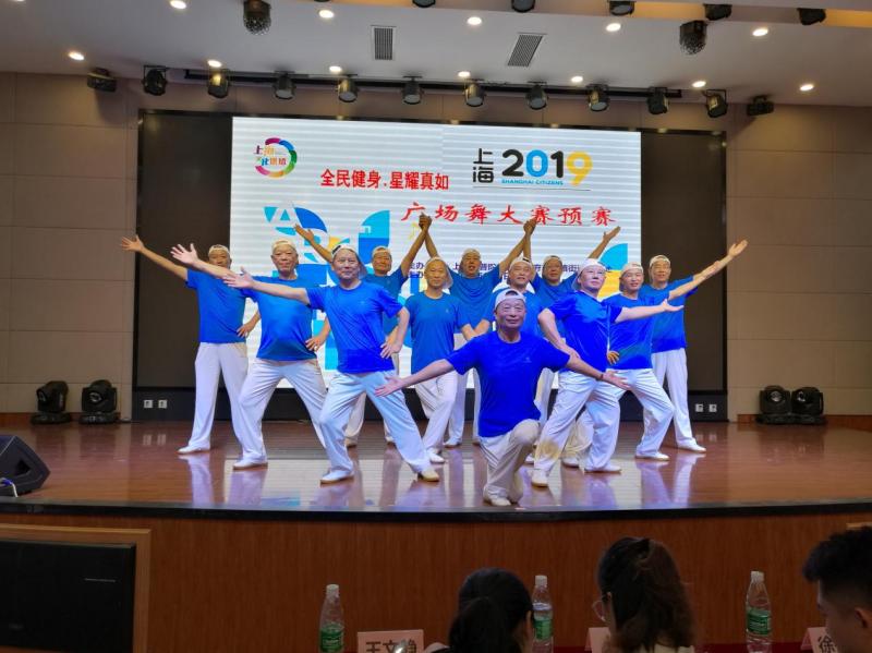 上海市社區(qū)<a href=http://www.anhaohn.com target=_blank class=infotextkey>健身</a>俱樂部