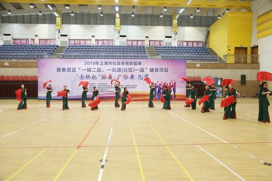 上海市社區(qū)<a href=http://www.anhaohn.com target=_blank class=infotextkey>健身</a>俱樂(lè)部