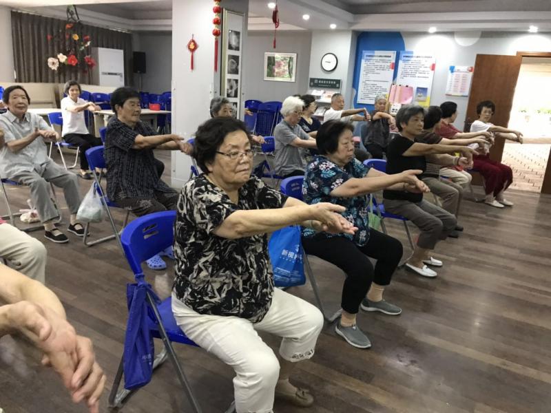 上海市社區(qū)<a href=http://www.anhaohn.com target=_blank class=infotextkey>健身</a>俱樂部 上海市社區(qū)<a href=http://www.anhaohn.com target=_blank class=infotextkey>健身</a>俱樂部