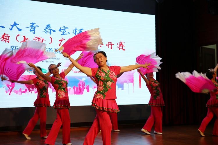 上海市社區(qū)<a href=http://www.anhaohn.com target=_blank class=infotextkey>健身</a>俱樂(lè)部 上海市社區(qū)<a href=http://www.anhaohn.com target=_blank class=infotextkey>健身</a>俱樂(lè)部