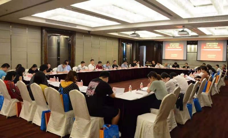 上海市社區(qū)<a href=http://www.anhaohn.com target=_blank class=infotextkey>健身</a>俱樂部 上海市社區(qū)<a href=http://www.anhaohn.com target=_blank class=infotextkey>健身</a>俱樂部