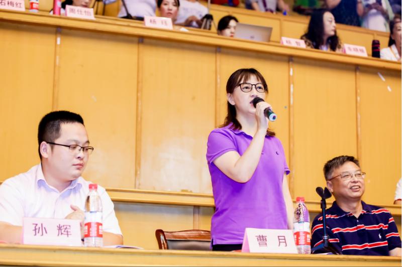 上海市社區(qū)<a href=http://www.anhaohn.com target=_blank class=infotextkey>健身</a>俱樂部 上海市社區(qū)<a href=http://www.anhaohn.com target=_blank class=infotextkey>健身</a>俱樂部