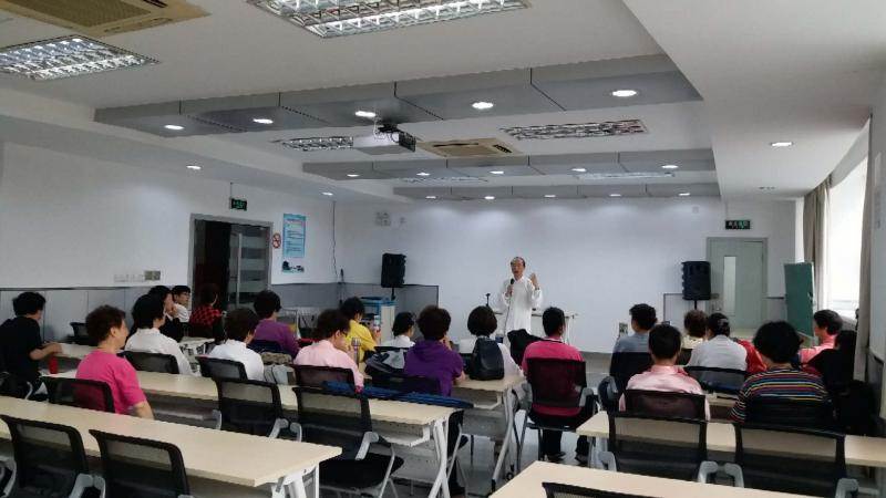 上海市社區(qū)<a href=http://www.anhaohn.com target=_blank class=infotextkey>健身</a>俱樂部