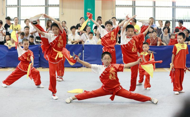 上海市社區(qū)<a href=http://www.anhaohn.com target=_blank class=infotextkey>健身</a>俱樂部