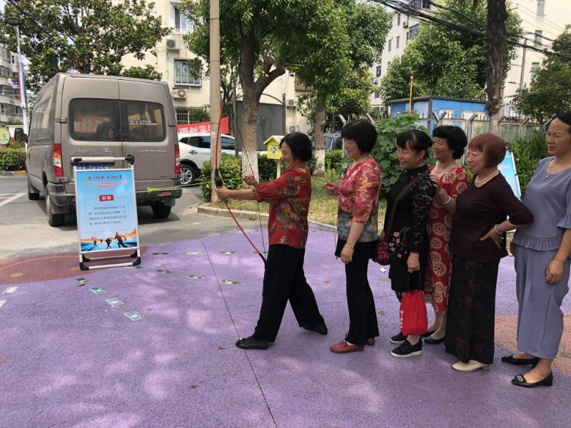 上海市社區(qū)<a href=http://www.anhaohn.com target=_blank class=infotextkey>健身</a>俱樂部