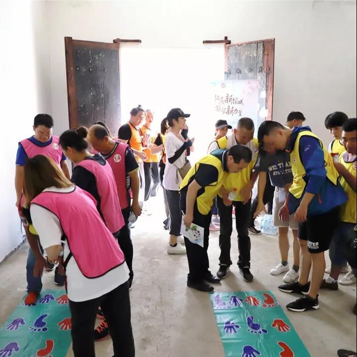 上海市社區(qū)<a href=http://www.anhaohn.com target=_blank class=infotextkey>健身</a>俱樂部