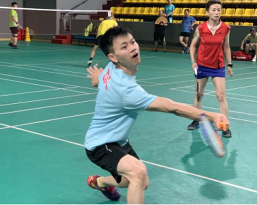 上海市社區(qū)<a href=http://www.anhaohn.com target=_blank class=infotextkey>健身</a>俱樂部 上海市社區(qū)<a href=http://www.anhaohn.com target=_blank class=infotextkey>健身</a>俱樂部