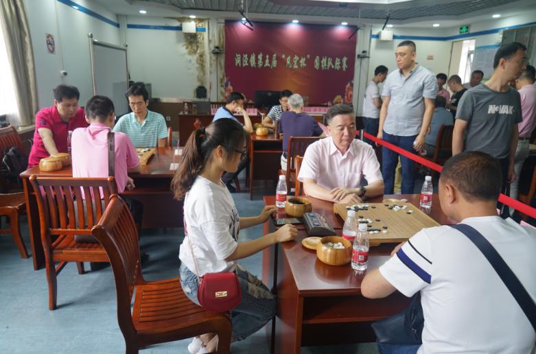 上海市社區(qū)<a href=http://www.anhaohn.com target=_blank class=infotextkey>健身</a>俱樂部