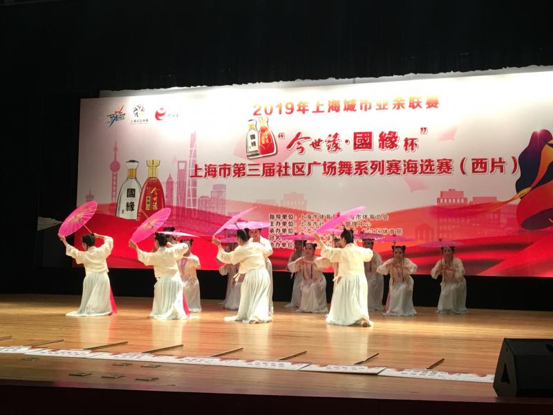 上海市社區(qū)<a href=http://www.anhaohn.com target=_blank class=infotextkey>健身</a>俱樂(lè)部 上海市社區(qū)<a href=http://www.anhaohn.com target=_blank class=infotextkey>健身</a>俱樂(lè)部