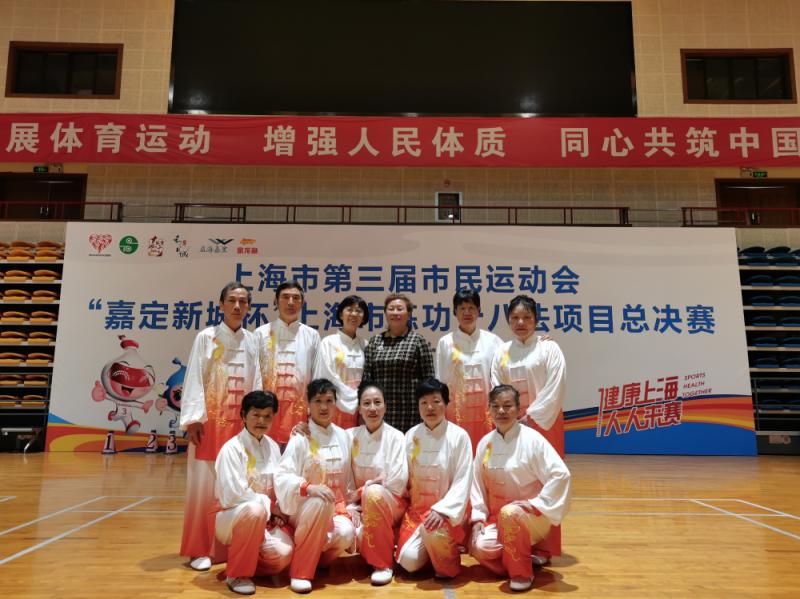 上海市社區(qū)<a href=http://www.anhaohn.com target=_blank class=infotextkey>健身</a>俱樂部 上海市社區(qū)<a href=http://www.anhaohn.com target=_blank class=infotextkey>健身</a>俱樂部