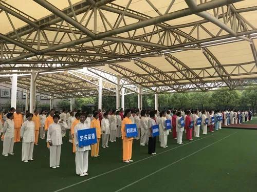 上海市社區(qū)<a href=http://www.anhaohn.com target=_blank class=infotextkey>健身</a>俱樂部