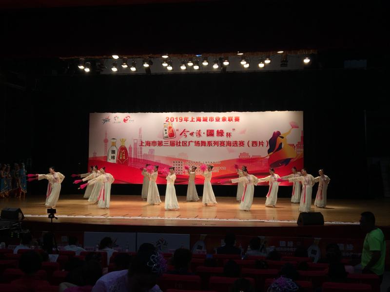 上海市社區(qū)<a href=http://www.anhaohn.com target=_blank class=infotextkey>健身</a>俱樂(lè)部 上海市社區(qū)<a href=http://www.anhaohn.com target=_blank class=infotextkey>健身</a>俱樂(lè)部