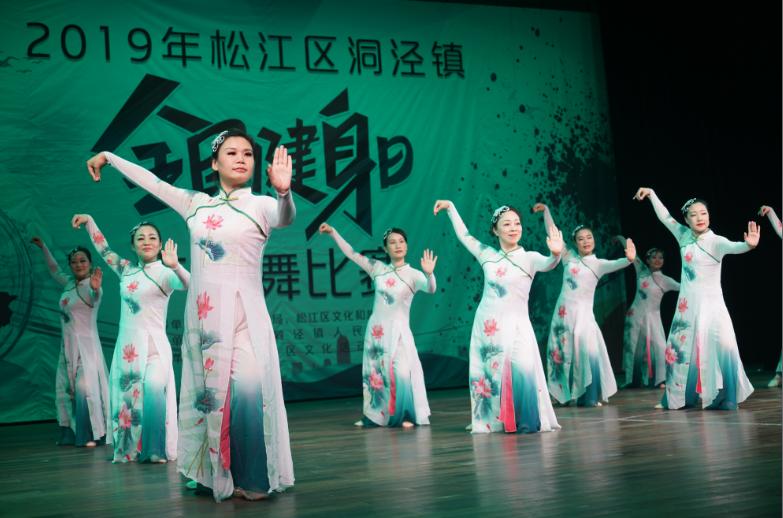 上海市社區(qū)<a href=http://www.anhaohn.com target=_blank class=infotextkey>健身</a>俱樂(lè)部 上海市社區(qū)<a href=http://www.anhaohn.com target=_blank class=infotextkey>健身</a>俱樂(lè)部