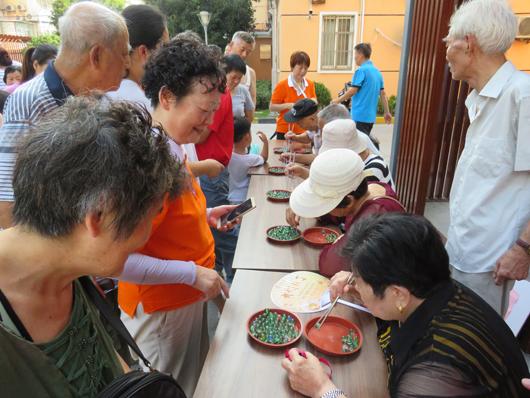 上海市社區(qū)<a href=http://www.anhaohn.com target=_blank class=infotextkey>健身</a>俱樂部