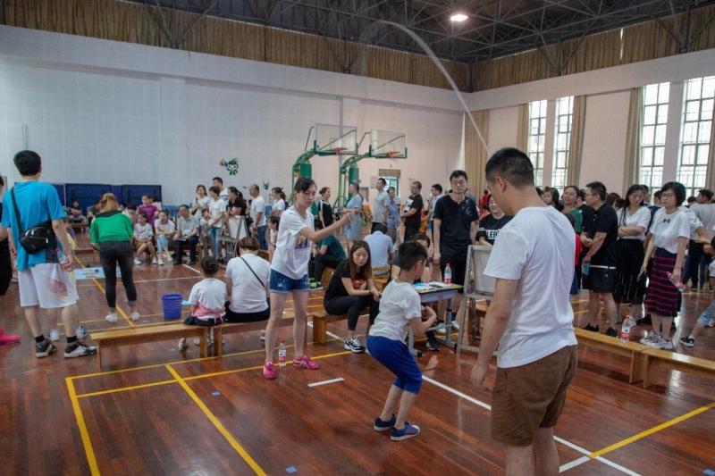 上海市社區(qū)<a href=http://www.anhaohn.com target=_blank class=infotextkey>健身</a>俱樂部