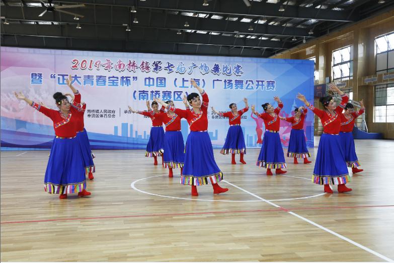 上海市社區(qū)<a href=http://www.anhaohn.com target=_blank class=infotextkey>健身</a>俱樂部 上海市社區(qū)<a href=http://www.anhaohn.com target=_blank class=infotextkey>健身</a>俱樂部