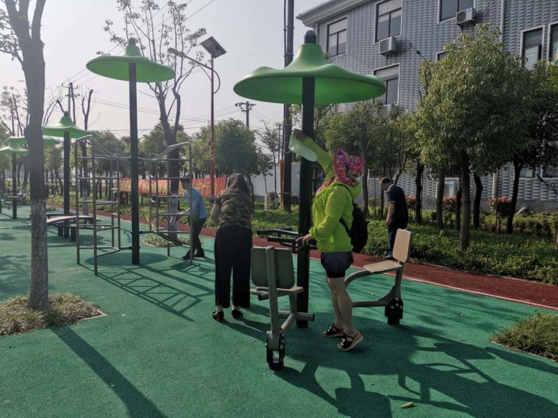 上海市社區(qū)<a href=http://www.anhaohn.com target=_blank class=infotextkey>健身</a>俱樂部