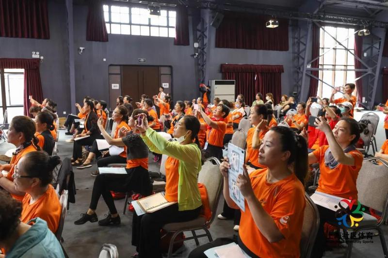 上海市社區(qū)<a href=http://www.anhaohn.com target=_blank class=infotextkey>健身</a>俱樂部