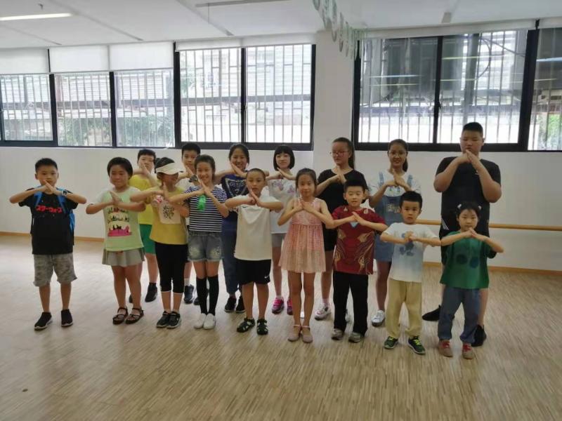 上海市社區(qū)<a href=http://www.anhaohn.com target=_blank class=infotextkey>健身</a>俱樂部