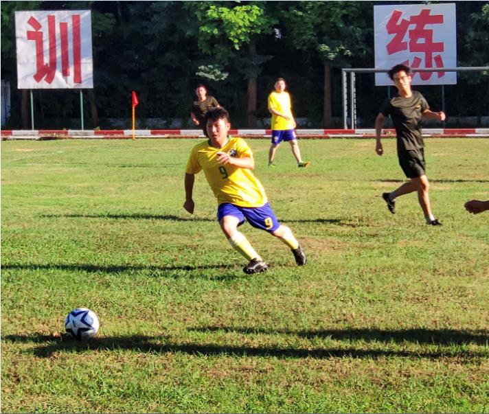 上海市社區(qū)<a href=http://www.anhaohn.com target=_blank class=infotextkey>健身</a>俱樂(lè)部 上海市社區(qū)<a href=http://www.anhaohn.com target=_blank class=infotextkey>健身</a>俱樂(lè)部