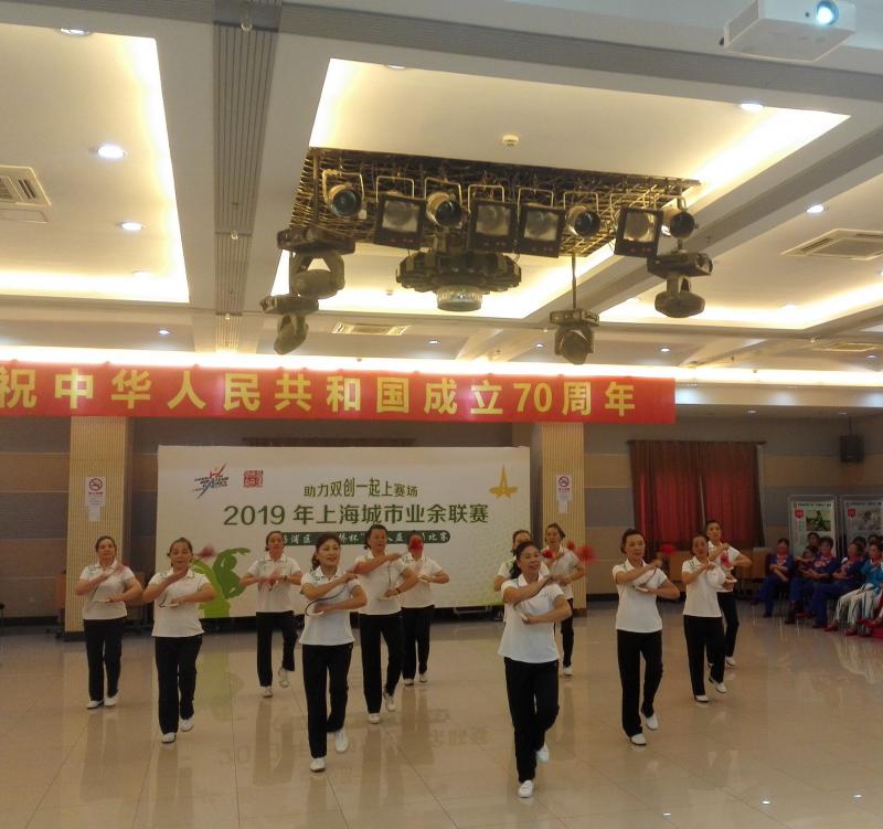 上海市社區(qū)<a href=http://www.anhaohn.com target=_blank class=infotextkey>健身</a>俱樂部