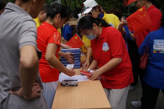 上海市社區(qū)<a href=http://www.anhaohn.com target=_blank class=infotextkey>健身</a>俱樂部