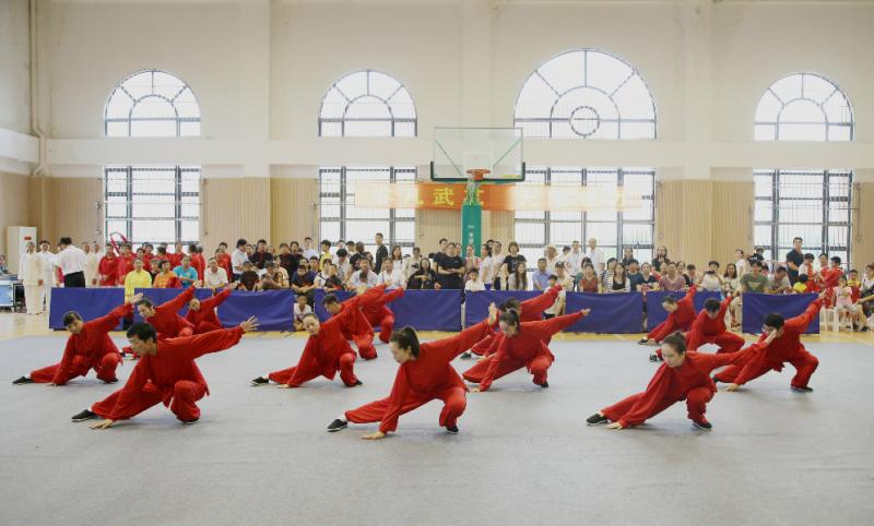 上海市社區(qū)<a href=http://www.anhaohn.com target=_blank class=infotextkey>健身</a>俱樂部