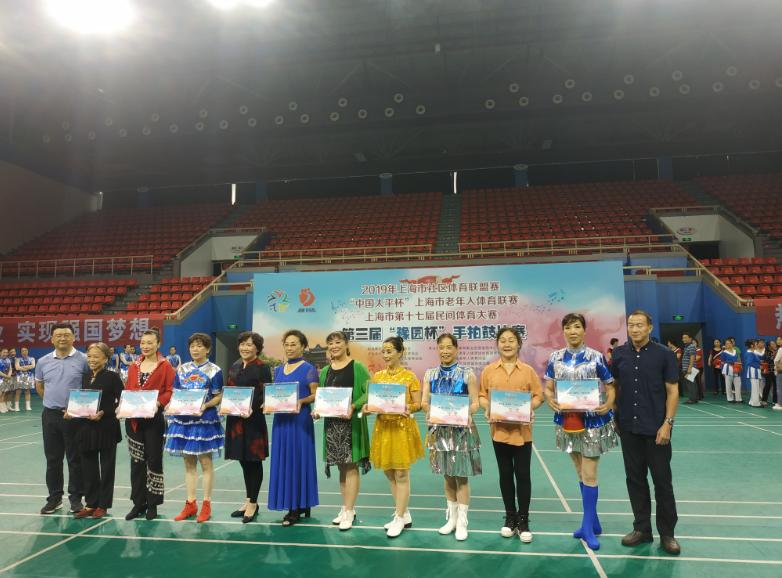 上海市社區(qū)<a href=http://www.anhaohn.com target=_blank class=infotextkey>健身</a>俱樂部 上海市社區(qū)<a href=http://www.anhaohn.com target=_blank class=infotextkey>健身</a>俱樂部