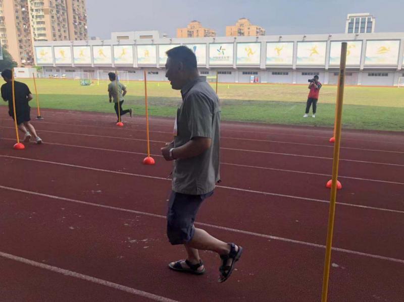 上海市社區(qū)<a href=http://www.anhaohn.com target=_blank class=infotextkey>健身</a>俱樂部