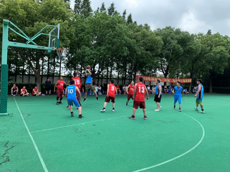 上海市社區(qū)<a href=http://www.anhaohn.com target=_blank class=infotextkey>健身</a>俱樂(lè)部