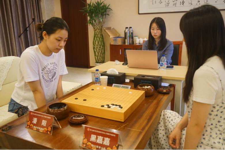 上海市社區(qū)<a href=http://www.anhaohn.com target=_blank class=infotextkey>健身</a>俱樂部