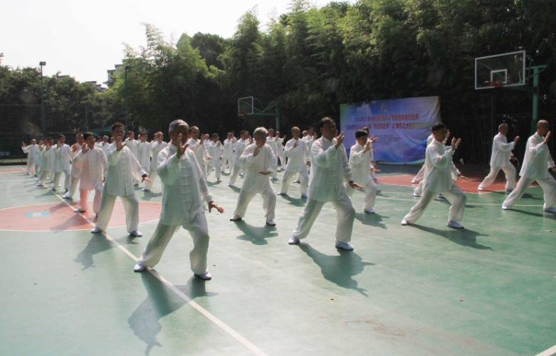 上海市社區(qū)<a href=http://www.anhaohn.com target=_blank class=infotextkey>健身</a>俱樂部