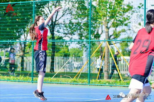 上海市社區(qū)<a href=http://www.anhaohn.com target=_blank class=infotextkey>健身</a>俱樂(lè)部