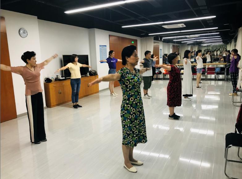 上海市社區(qū)<a href=http://www.anhaohn.com target=_blank class=infotextkey>健身</a>俱樂部