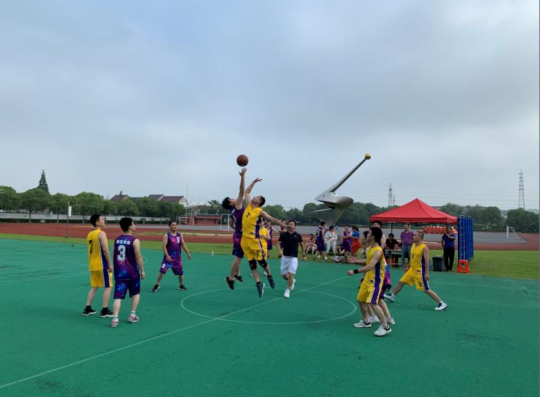 上海市社區(qū)<a href=http://www.anhaohn.com target=_blank class=infotextkey>健身</a>俱樂(lè)部