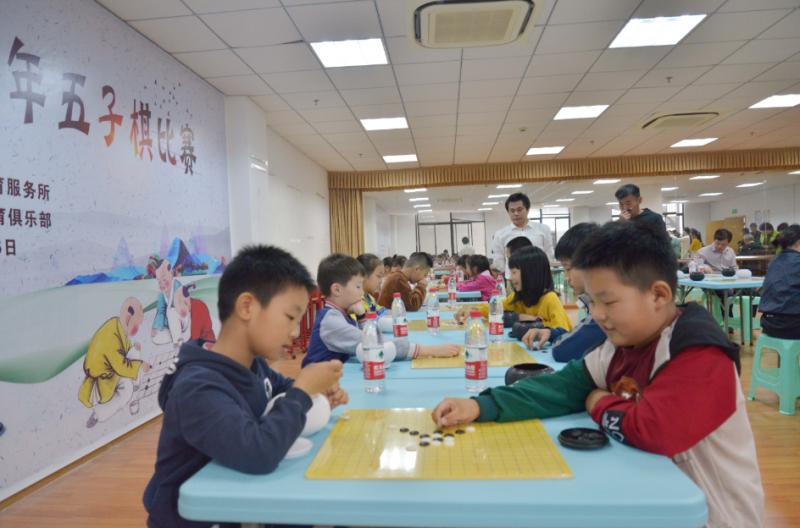 上海市社區(qū)<a href=http://www.anhaohn.com target=_blank class=infotextkey>健身</a>俱樂(lè)部