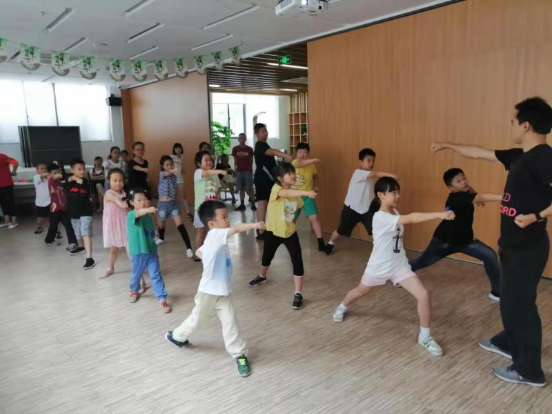 上海市社區(qū)<a href=http://www.anhaohn.com target=_blank class=infotextkey>健身</a>俱樂部