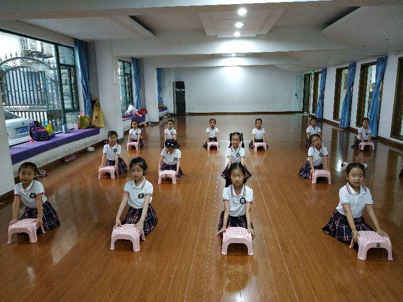 上海市社區(qū)<a href=http://www.anhaohn.com target=_blank class=infotextkey>健身</a>俱樂部