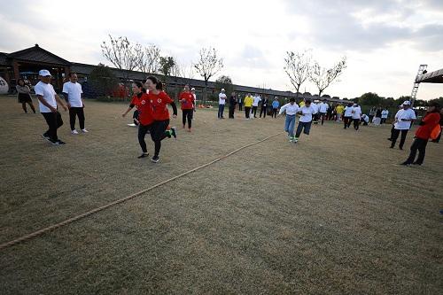 上海市社區(qū)<a href=http://www.anhaohn.com target=_blank class=infotextkey>健身</a>俱樂部 上海市社區(qū)<a href=http://www.anhaohn.com target=_blank class=infotextkey>健身</a>俱樂部