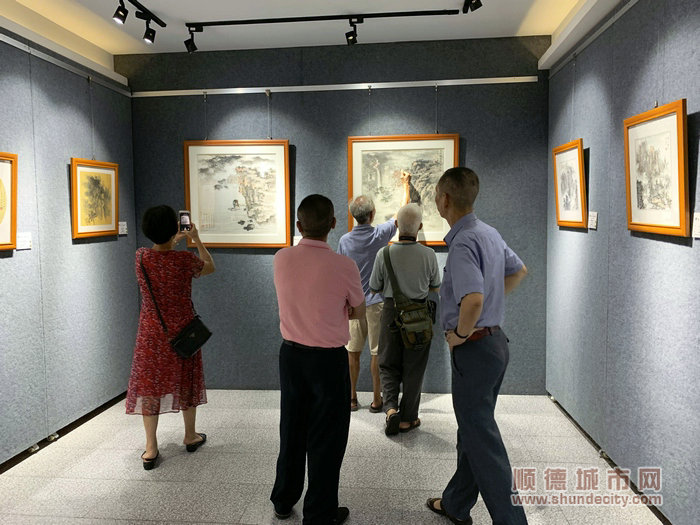 順德體育設(shè)施 順德體育設(shè)施