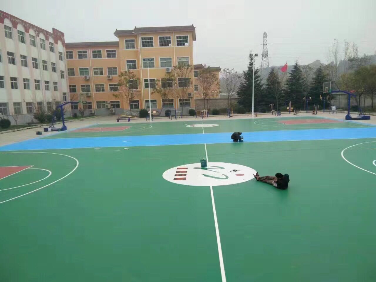 河南三門峽<a href=http://www.anhaohn.com target=_blank class=infotextkey>硅PU</a>球場