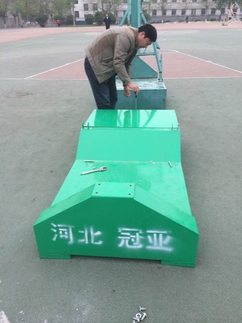 GYTY-A008移動式綠色單臂籃球架