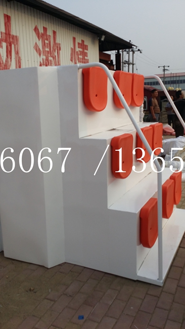 27座伸縮式終點裁判臺