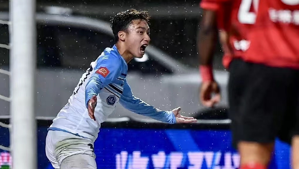 【中超】廣州小將溫永駿斬處子球，惜廣州城遭逆轉(zhuǎn)