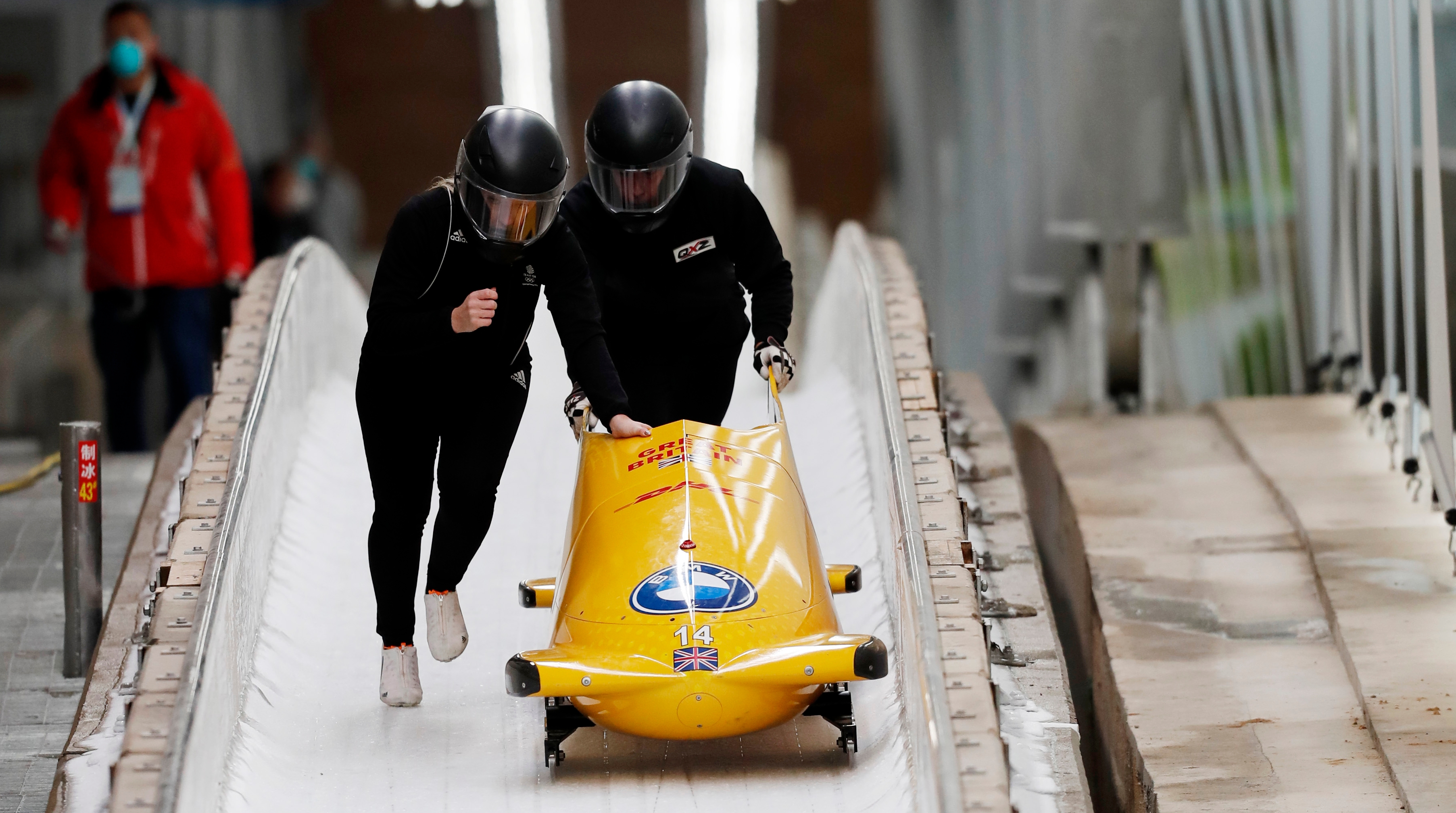 【冬奧】國家雪車雪橇賽道開放，24國選手北京冬奧初體驗(yàn)