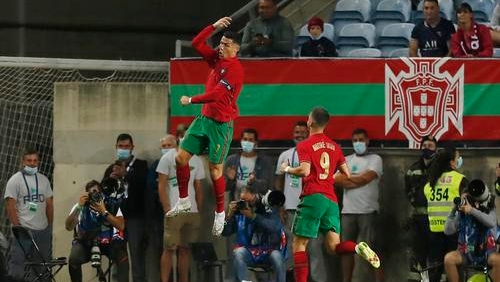 【世預(yù)賽】英格蘭隊(duì)“虐菜”，C羅破紀(jì)錄如“吃生菜”