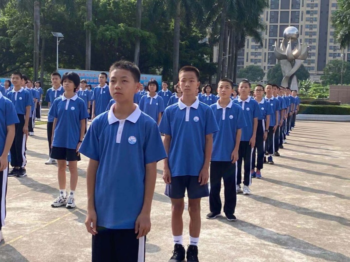 常懷感恩心，祝語寄師情