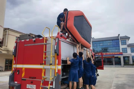 嚴(yán)陣以待！三鄉(xiāng)鎮(zhèn)全力做好臺風(fēng)“圓規(guī)”后續(xù)救援工作